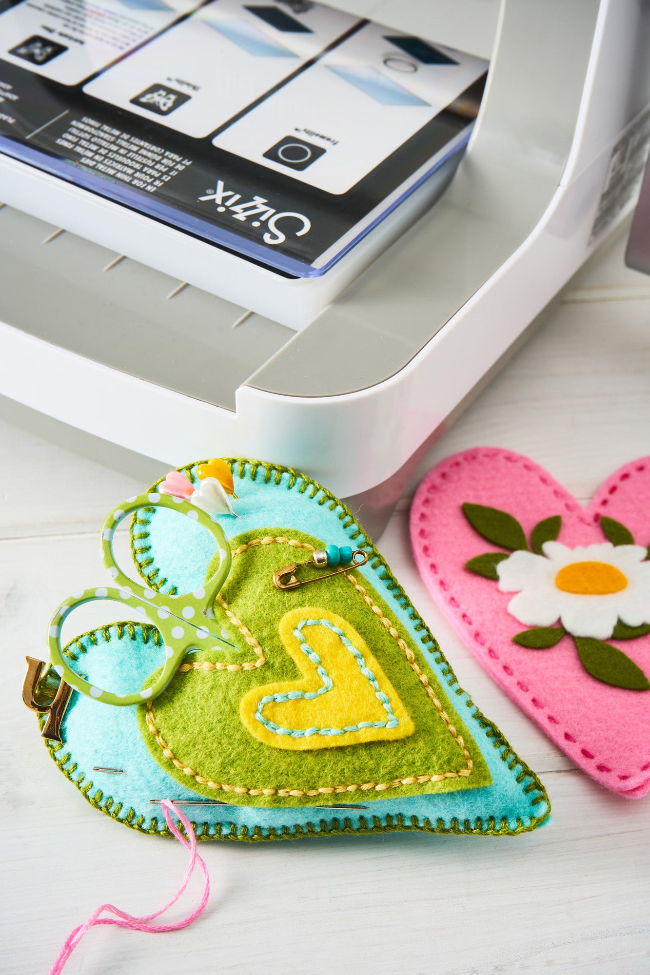 sizzix-framelits-stitched-hearts-stanzschablonen-13tlg image 3