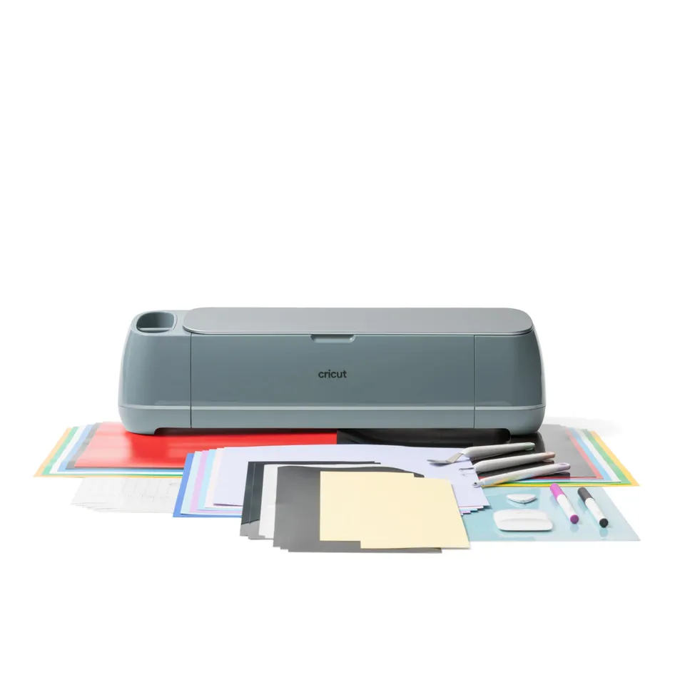 cricut-maker-4-essentials-bundle-schneidemaschine-300-materialien image 1