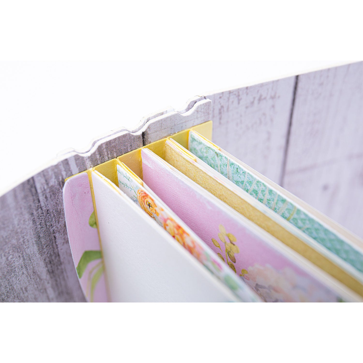 sizzix-thinlits-bookbinding-label-stanzformen-2er-journal image 1