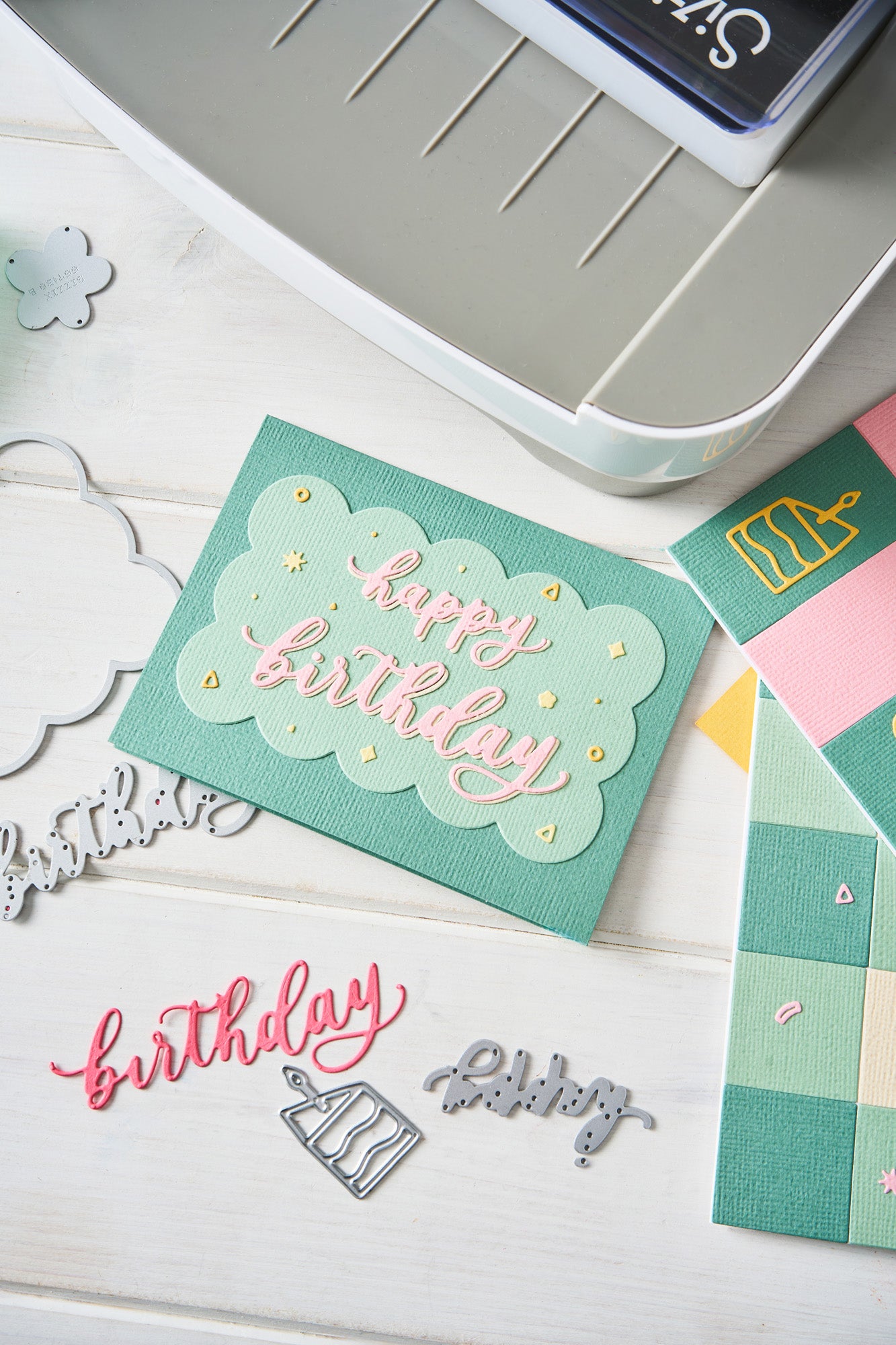 sizzix-thinlits-birthday-doodles-stanze-geburtstag-23tlg image 4