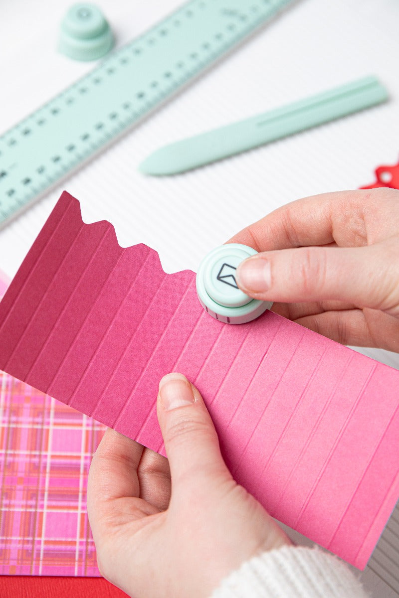 sizzix-scoring-board-trimmer-falzbrett-papierschneider-30x30 image 6