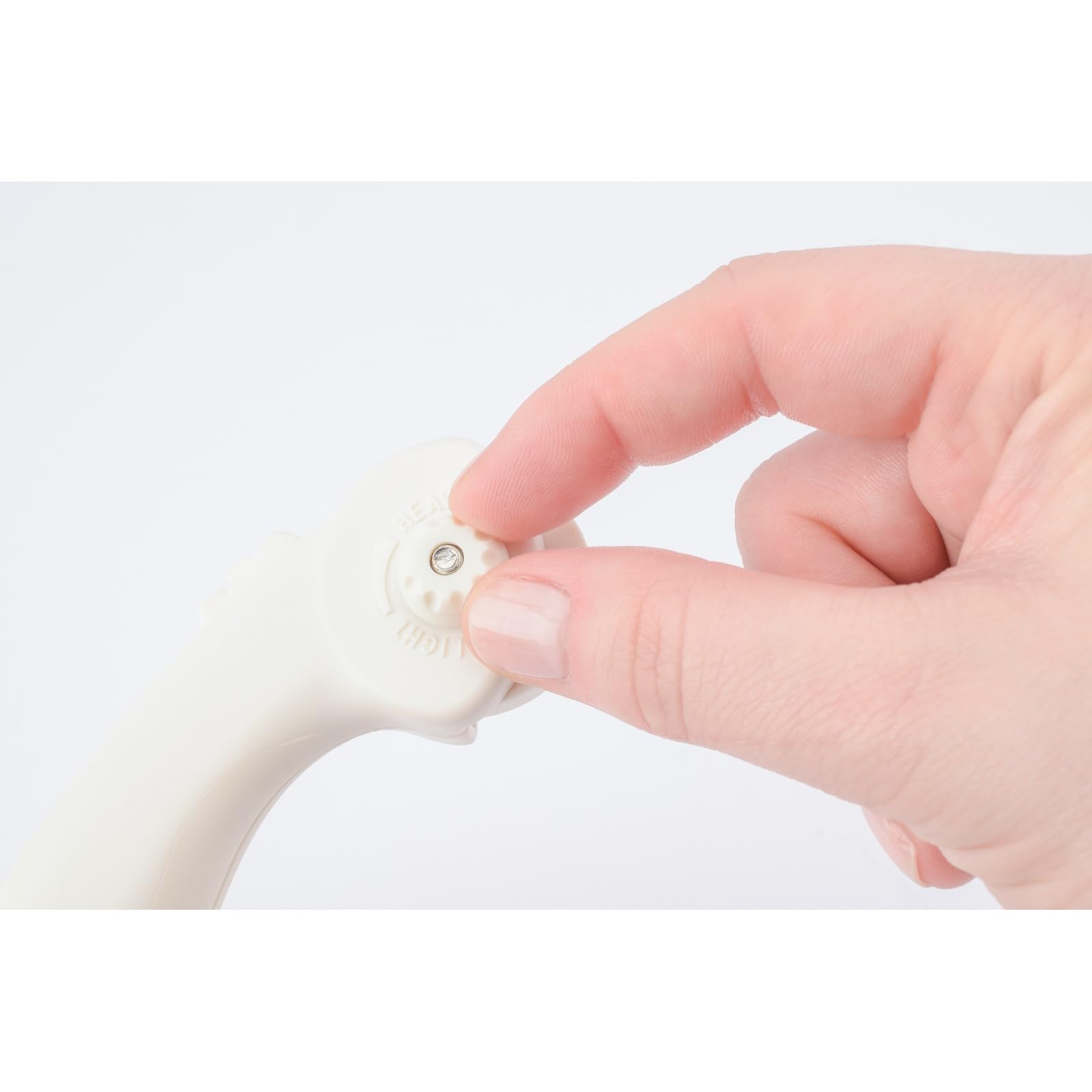 vaessen-creative-score-easy-rollschneider-28-mm-wei-rechtsh-nder image 4