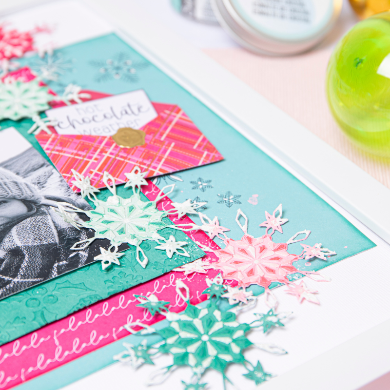 sizzix-switchlits-winter-snowflakes-pr-gefolder-set image 3