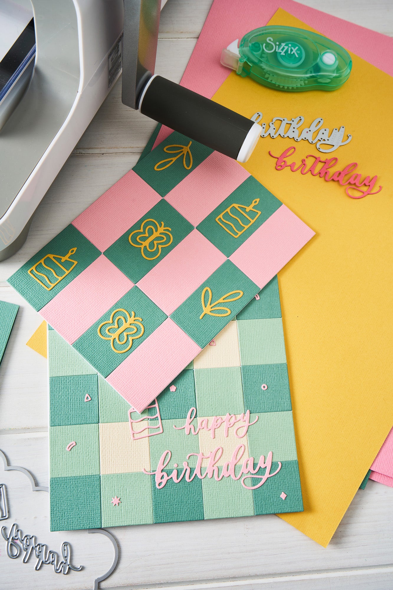 sizzix-thinlits-birthday-doodles-stanze-geburtstag-23tlg image 3