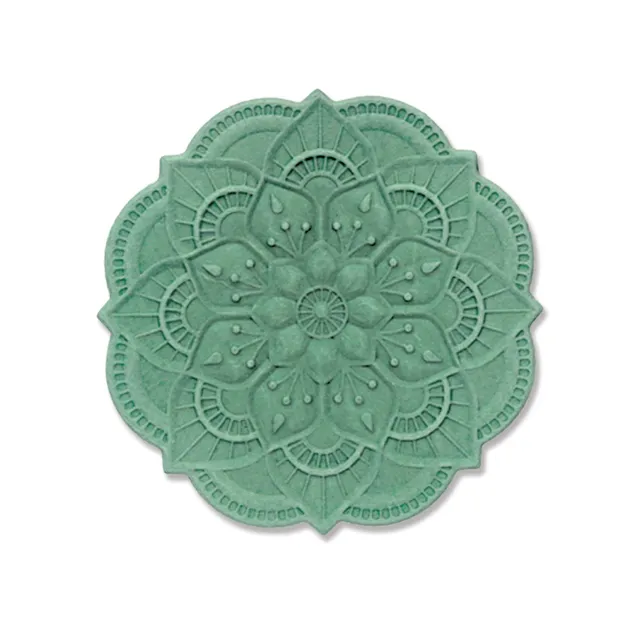 sizzix-3-d-impresslits-adornment-pr-gefolder-mandala-3d image 1