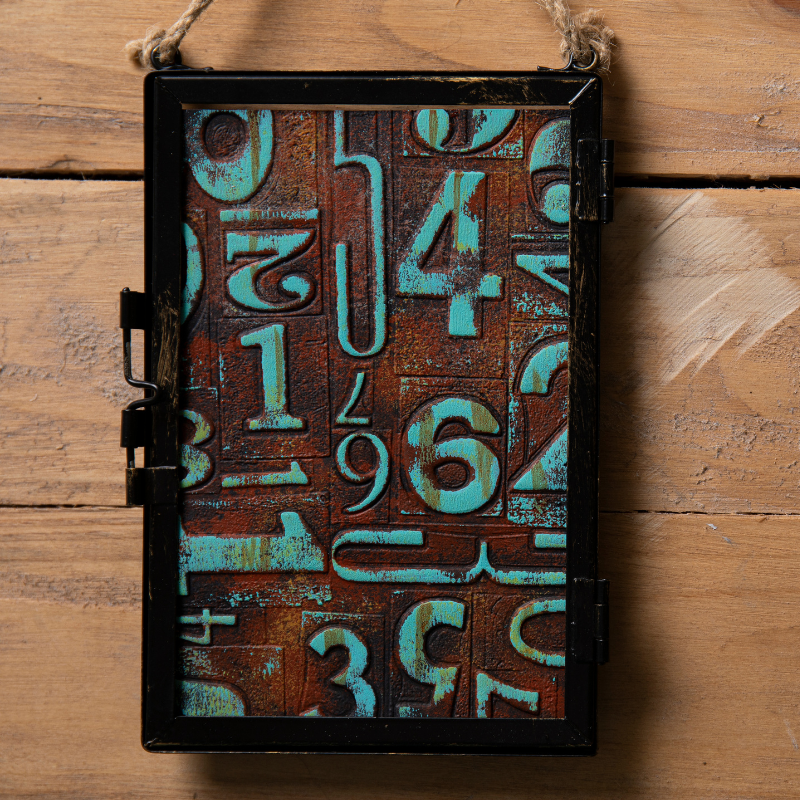 sizzix-3-d-texture-fades-pr-gefolder-numbered-tim-holtz image 2