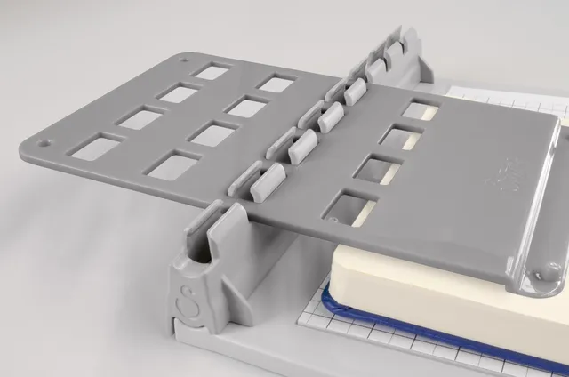 sizzix-studio-hinge-adapter-zubeh-r-f-r-registration-press image 1