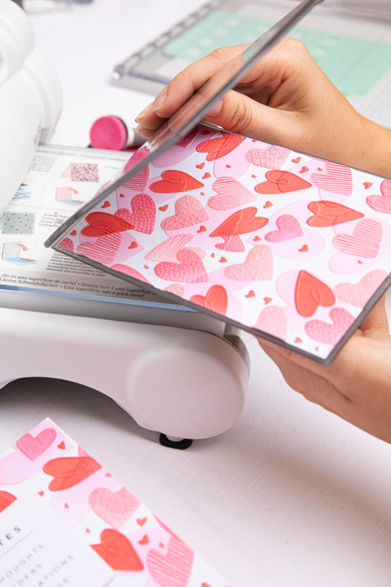 sizzix-layered-stencils-mark-making-hearts-schablone-a6-4er-herz image 7