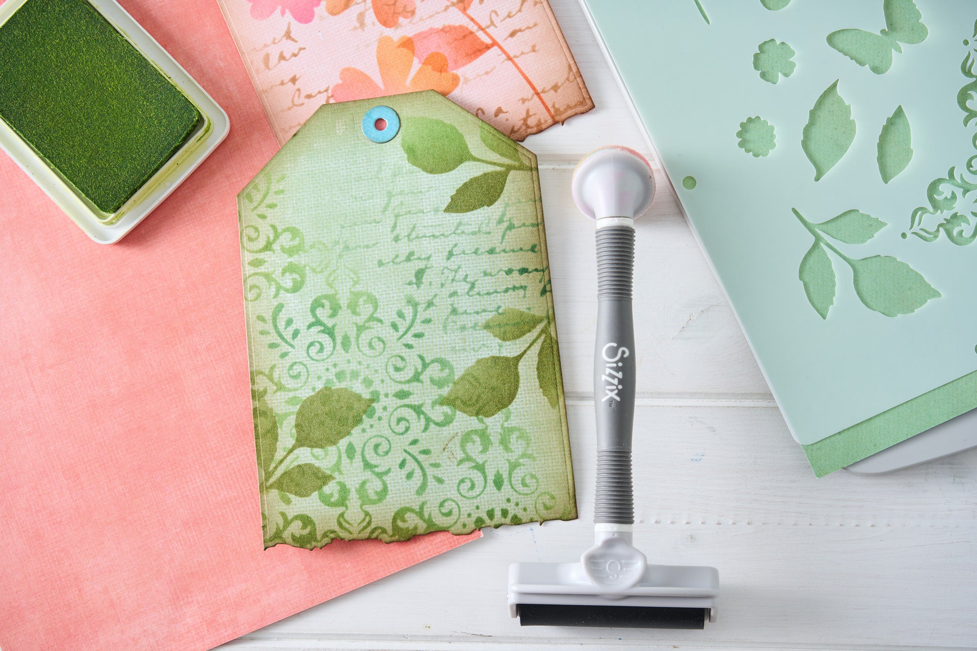 sizzix-artful-layers-a4-schablone-49-and-market-hintergrund image 3