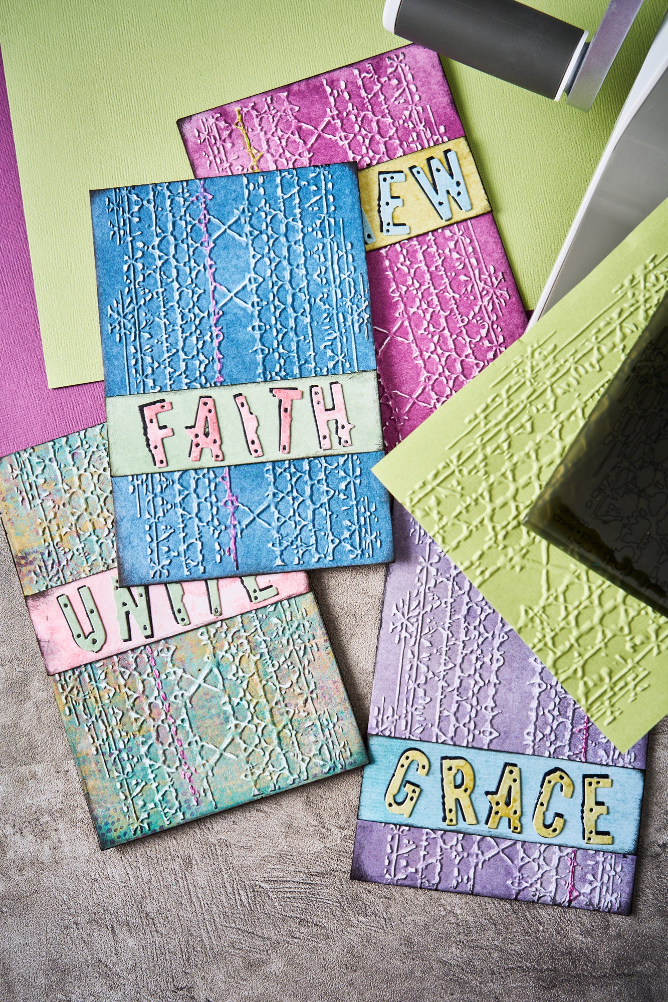 sizzix-3-d-magic-mesh-pr-gefolder-seth-apter-gitterstruktur image 2
