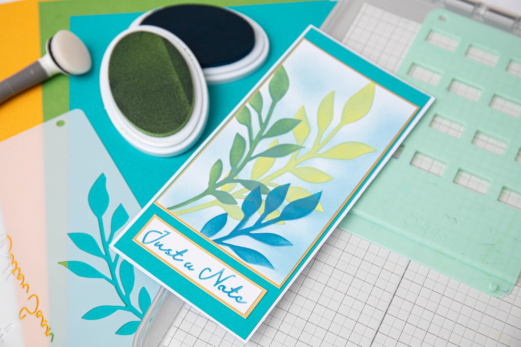 sizzix-a6-layered-stencils-cosmopolitan-frond-schablonen-4tlg image 2