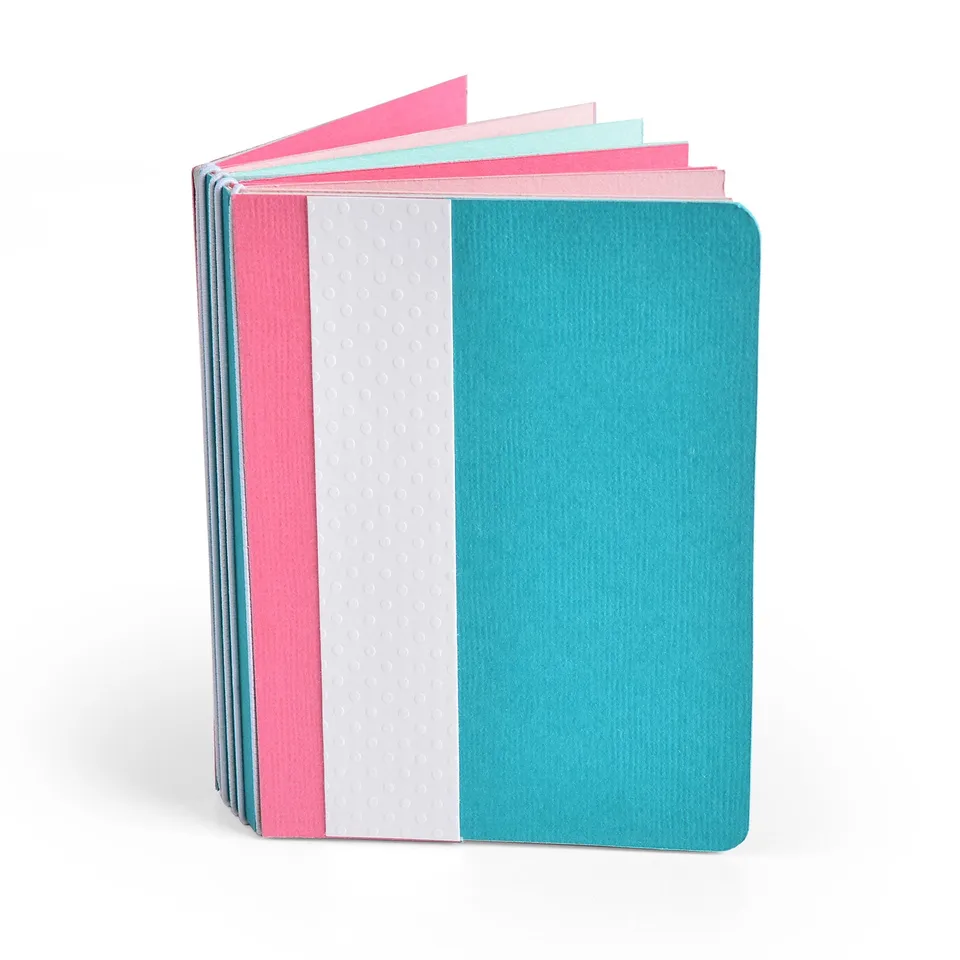 sizzix-scoreboards-l-notebook-stanzform-notizbuch-cover-eileen-hull image 1
