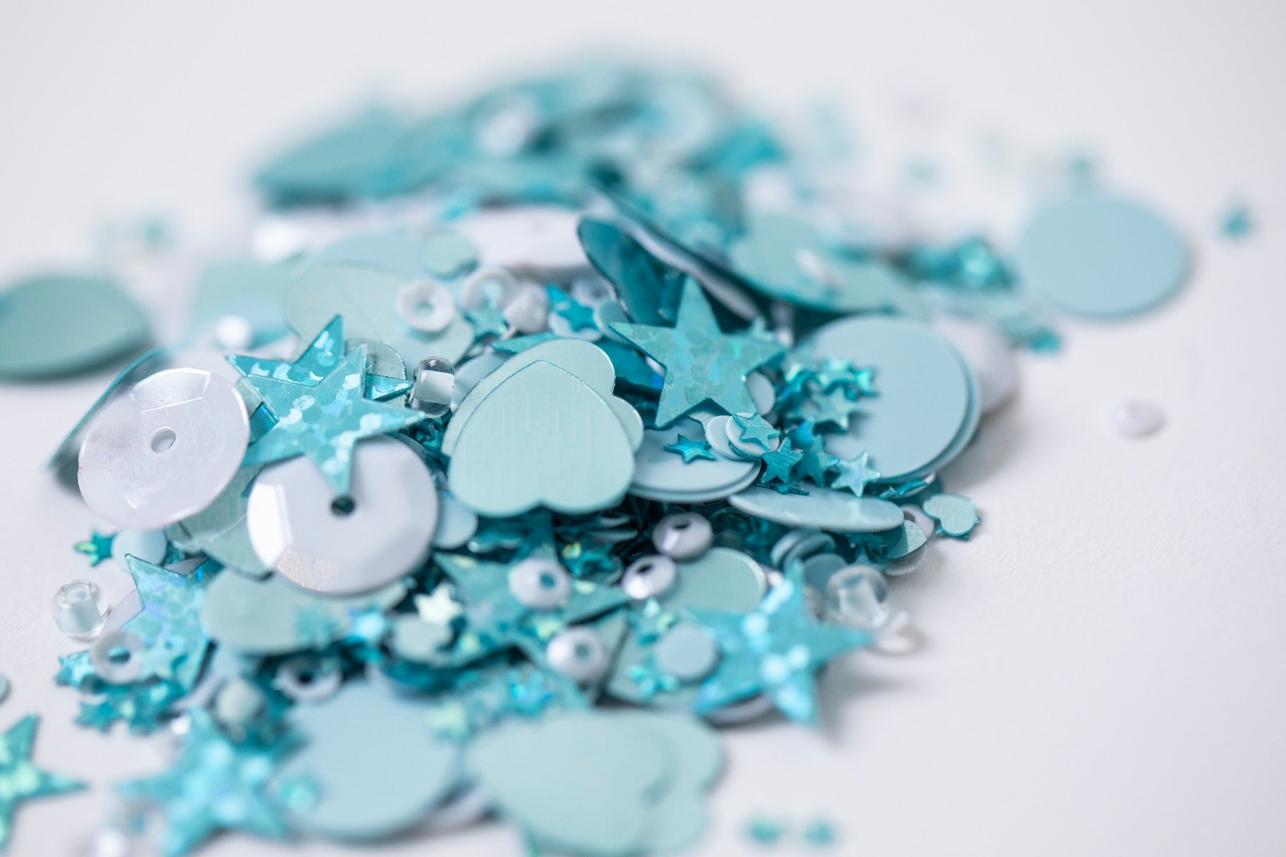 sizzix-effectz-sequins-beads-pailletten-arctic-sky-5er-set image 2