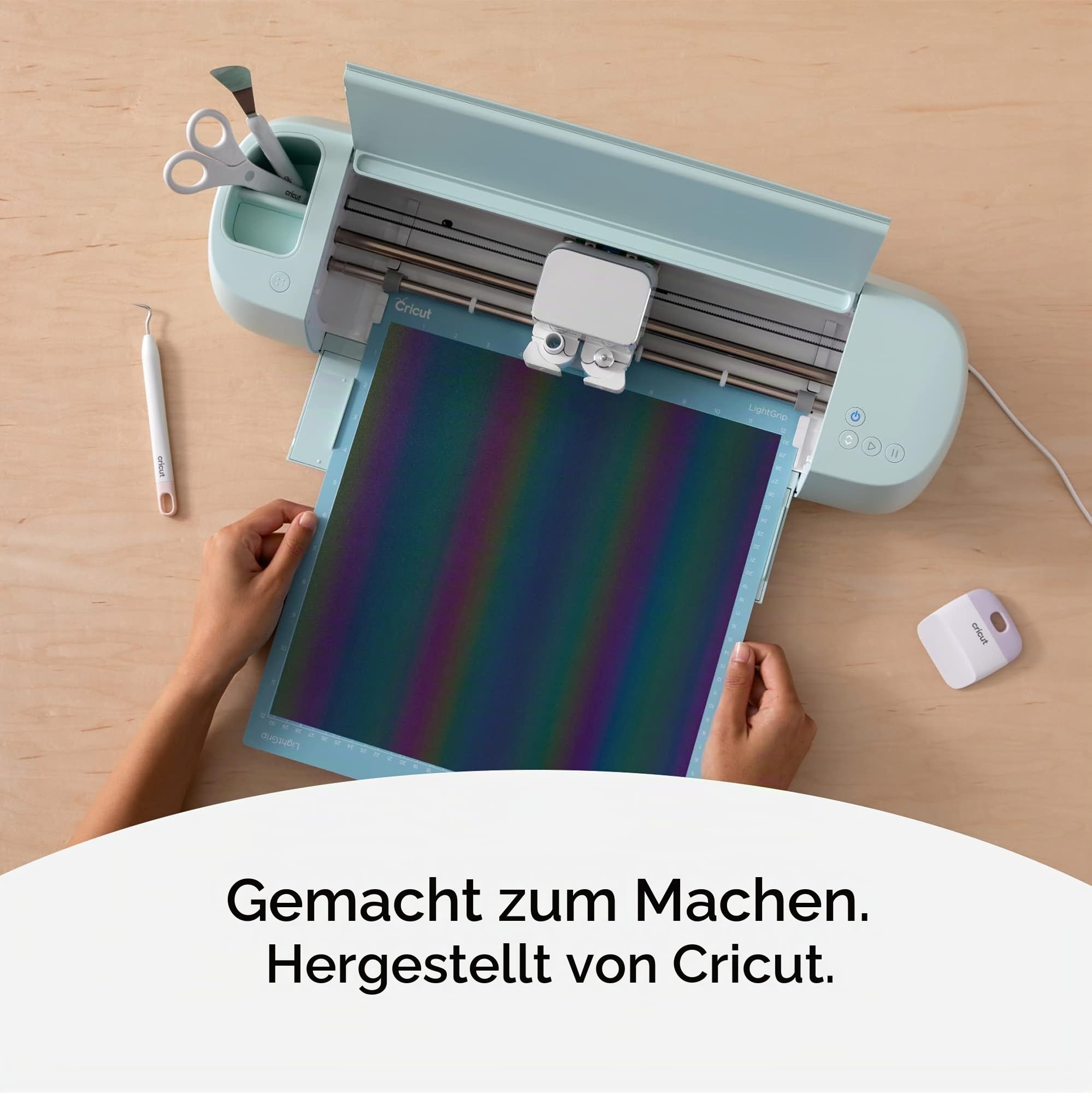 cricut-maker-iron-on-folie-regenbogen-30-5x48cm-reflektierend image 4