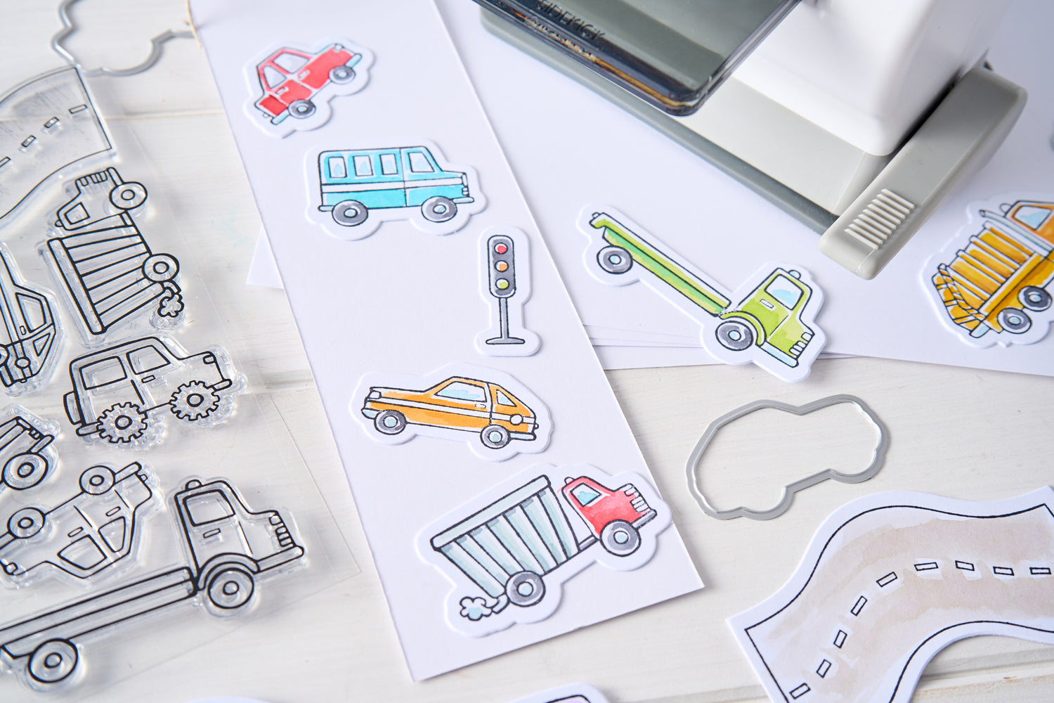 sizzix-framelits-with-stamps-cars-trucks-stempel-18-tlg image 3