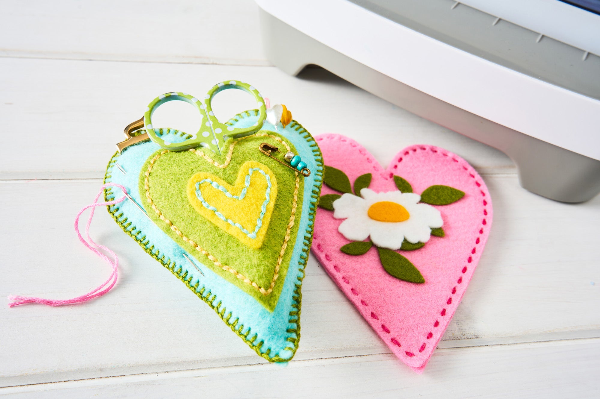 sizzix-framelits-stitched-hearts-stanzschablonen-13tlg image 2