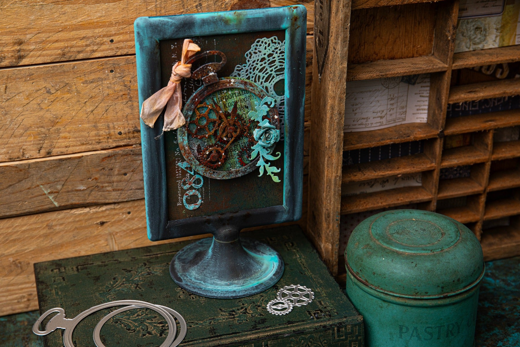 sizzix-thinlits-vault-watch-gears-stanzen-29tlg-tim-holtz image 3