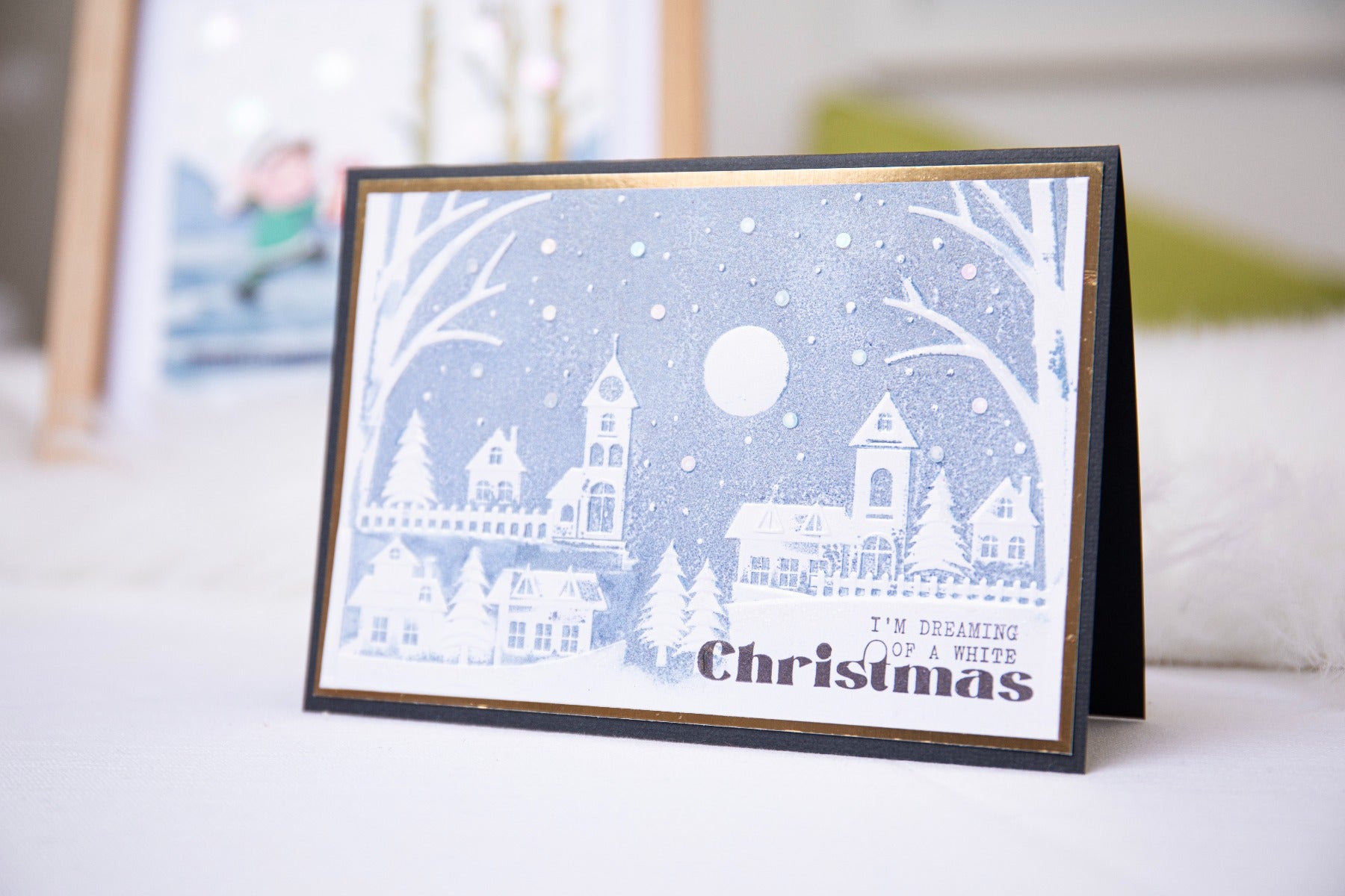 sizzix-3-d-textured-impressions-winter-village-pr-gefolder image 3