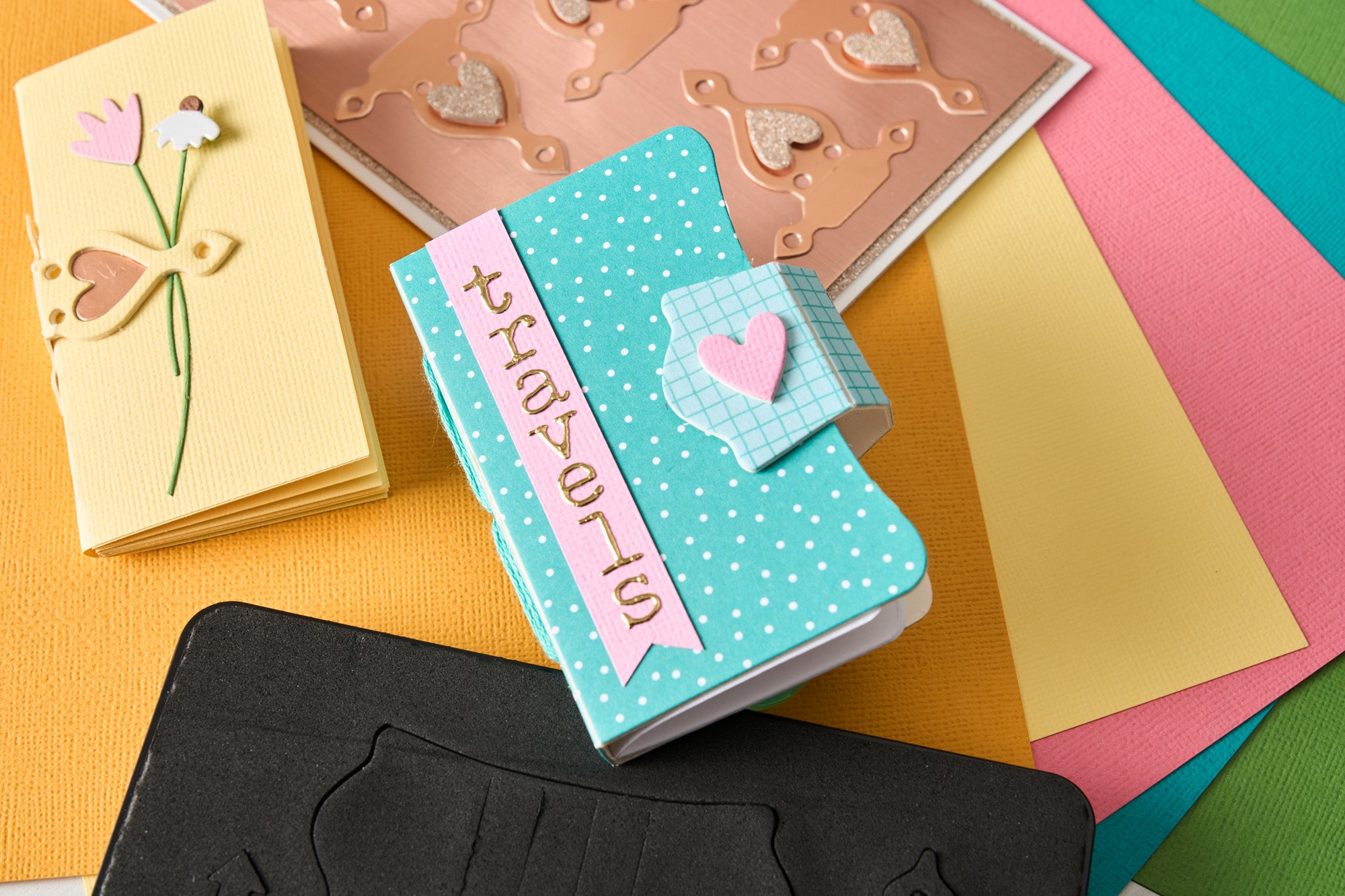 sizzix-scoreboards-journal-hardware-stanzen-eileen-hull image 3