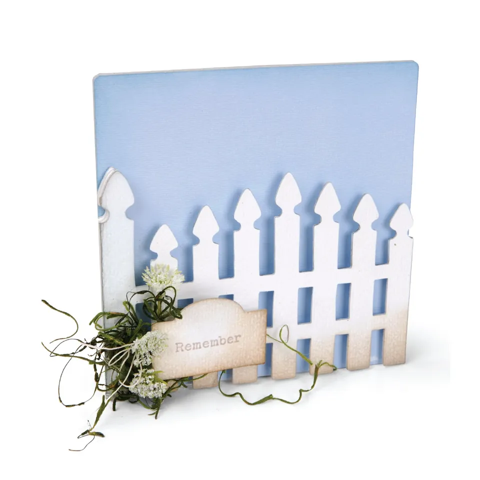 sizzix-scoreboards-xl-garden-gate-stanzschablone-gartentor-eileen-hull image 1