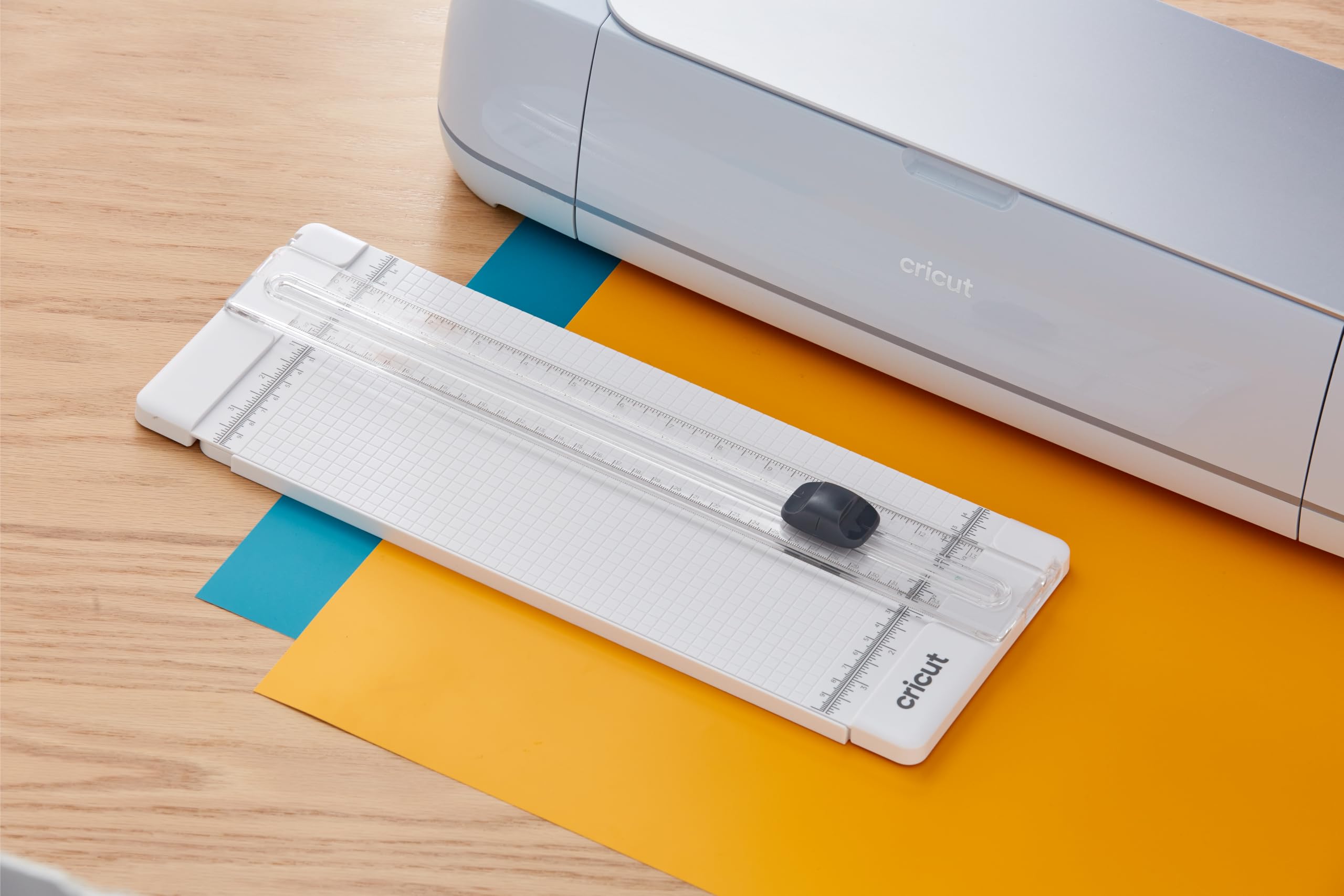 cricut-maker-tragbarer-trimmer-33cm-papierschneider image 6