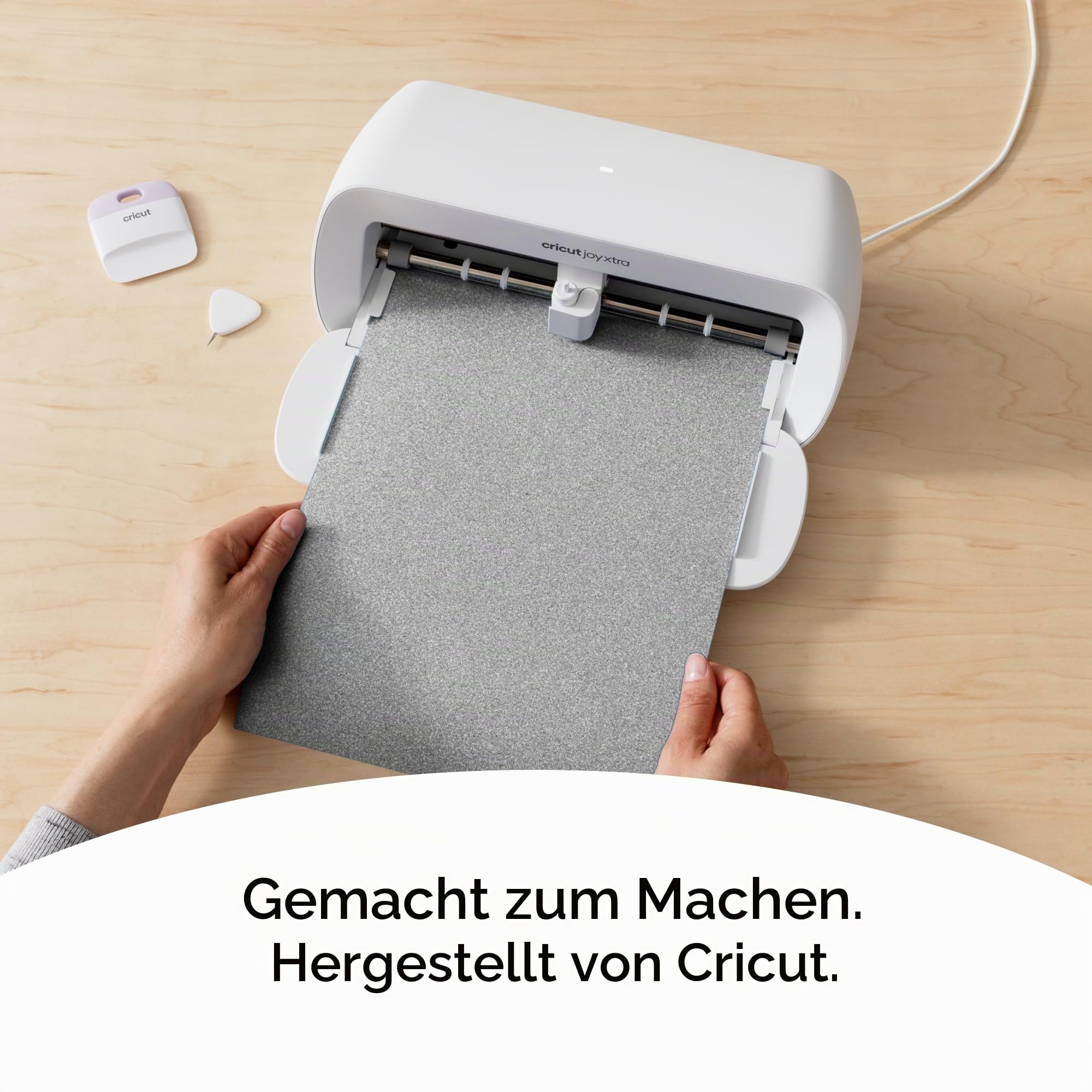 cricut-joy-xtra-smart-iron-on-glitzer-silber-24-1x48-3cm image 4