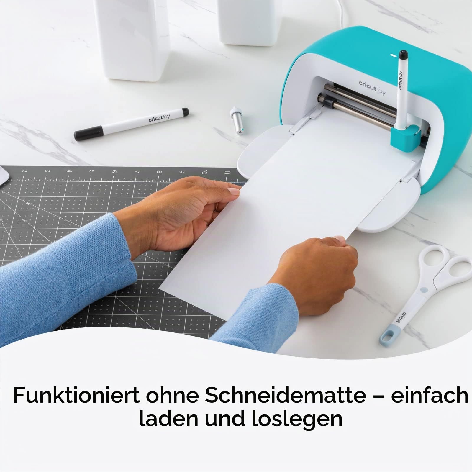 cricut-joy-smart-label-vinyl-wei-4-b-gen-permanent image 3
